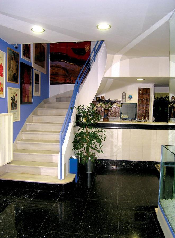Roy Hotel Athen Eksteriør bilde