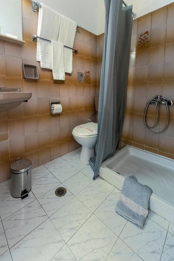 Roy Hotel Athen Eksteriør bilde